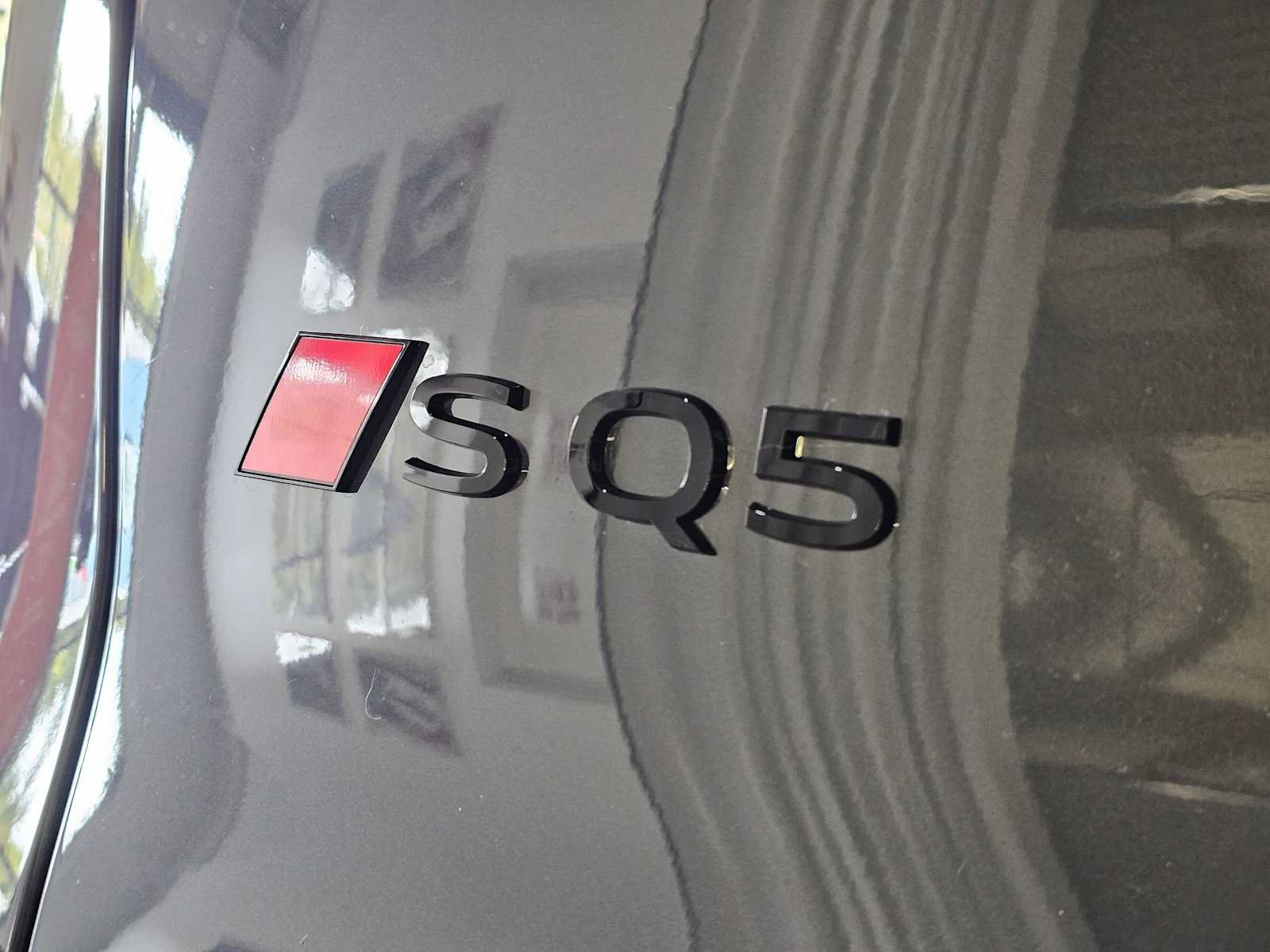New 2026 Audi SQ5 Prestige AWD/4WD image 15