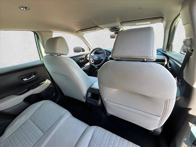 Used 2025 Honda HR-V LX image 24