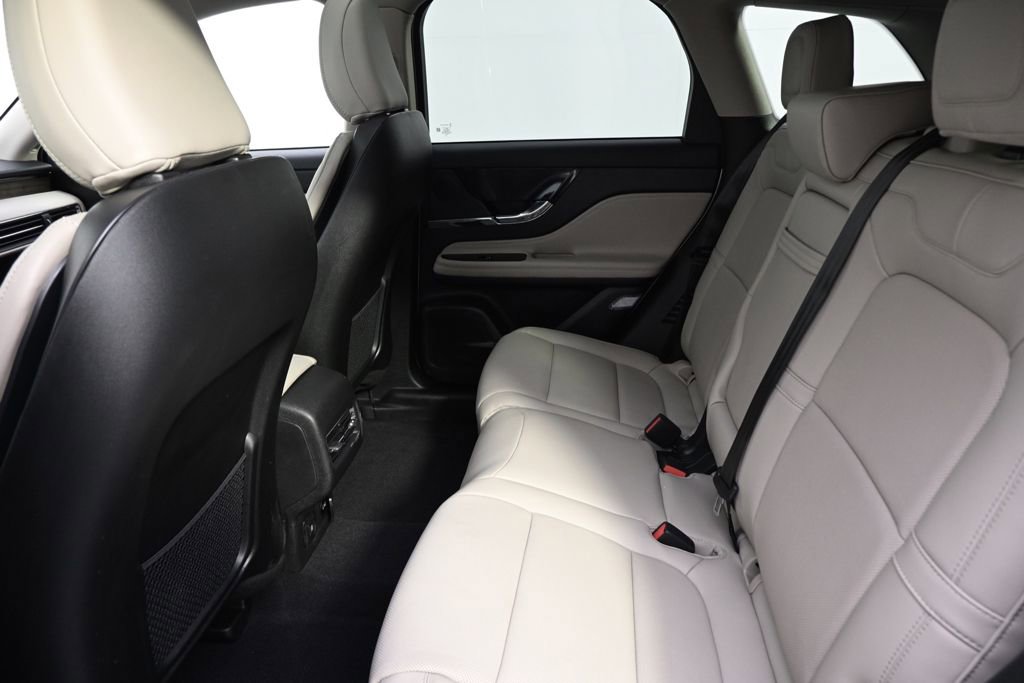 New 2026 Lincoln Corsair Grand Touring image 21