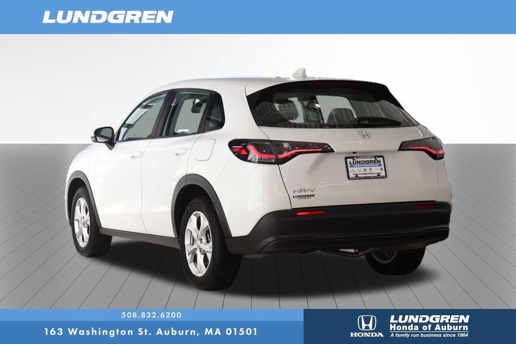 Used 2025 Honda HR-V LX image 4