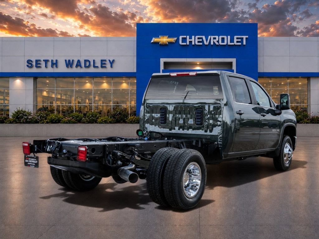 New 2026 Chevrolet Silverado 3500 LT w/ Convenience Package AWD/4WD image 7