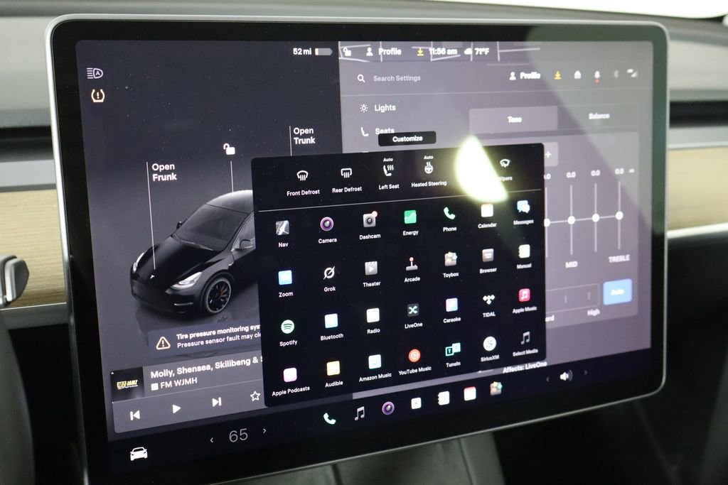 Used 2023 Tesla Model Y Performance image 34