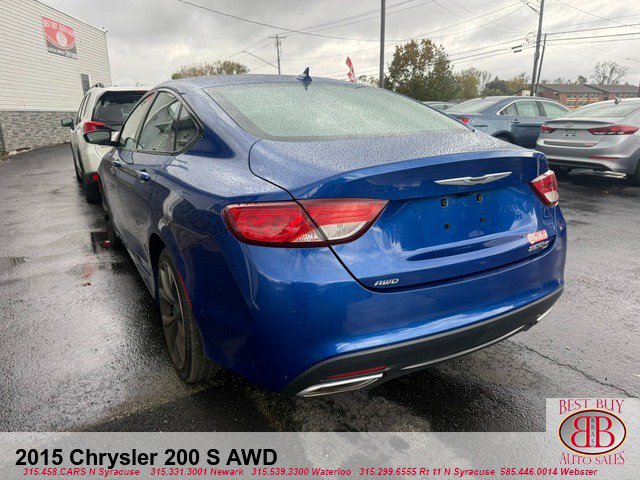 Used 2015 Chrysler 200 S w/ Navigation & Sound Group I AWD/4WD image 4