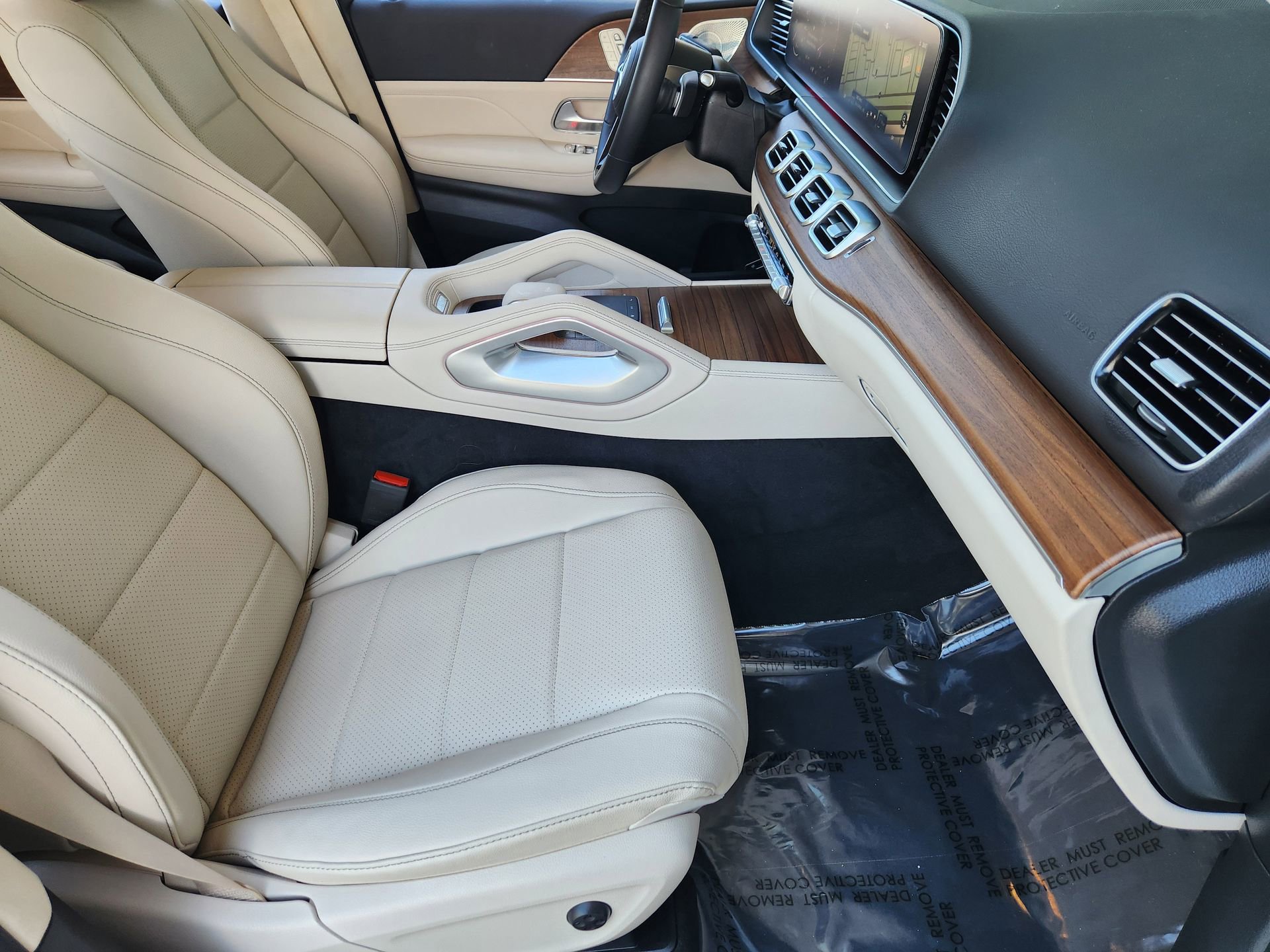 Certified 2026 Mercedes-Benz GLE 450 4MATIC image 3