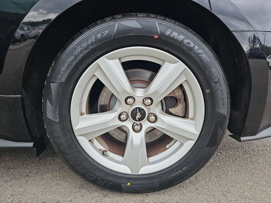 Used 2019 Ford Mustang EcoBoost image 32