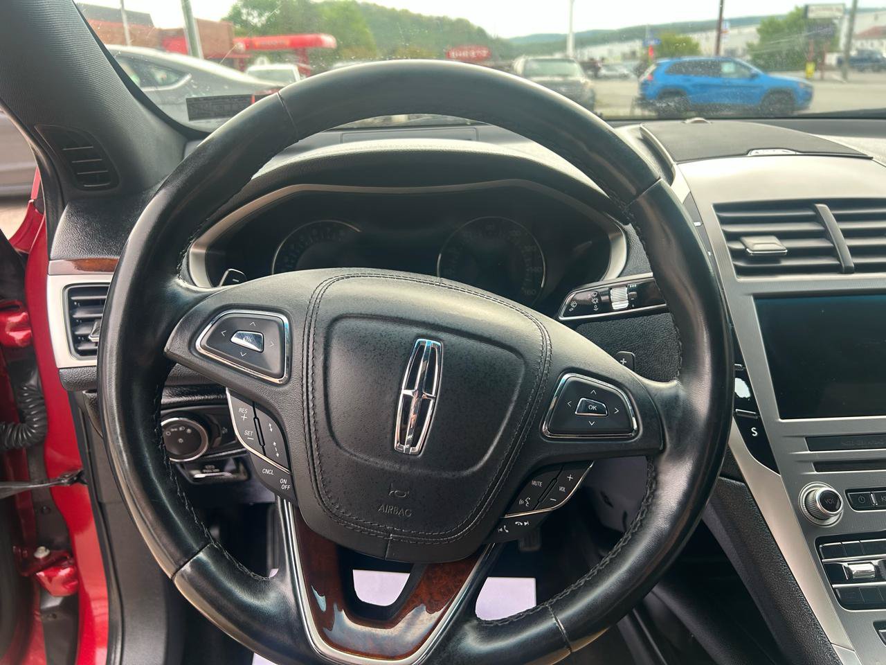 Used 2019 Lincoln MKZ Reserve AWD/4WD image 16
