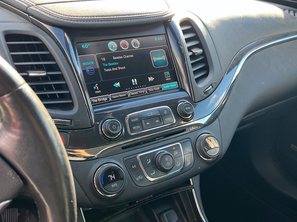 Used 2015 Chevrolet Impala LTZ FWD image 16