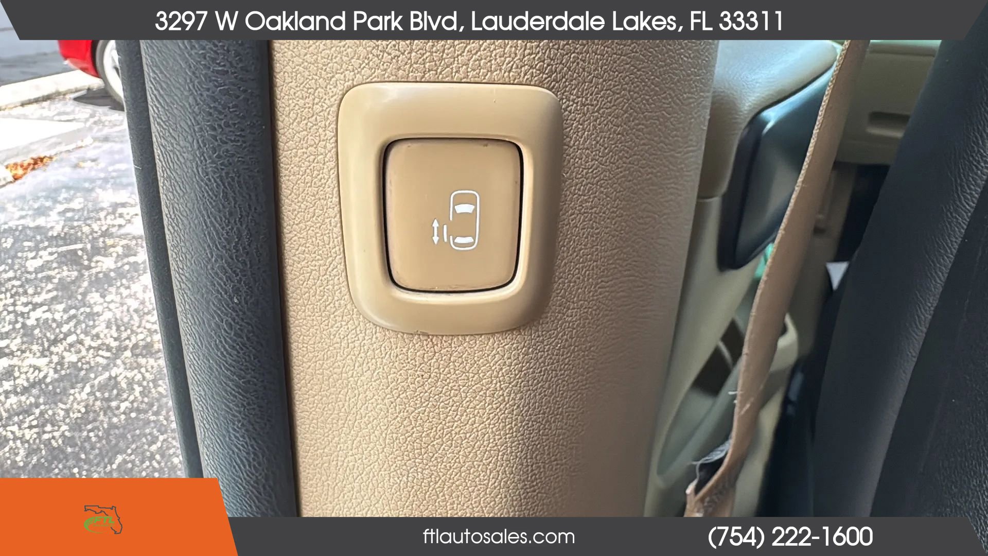 Used 2017 Kia Sedona LX w/ LX Essentials Premium Package FWD image 31