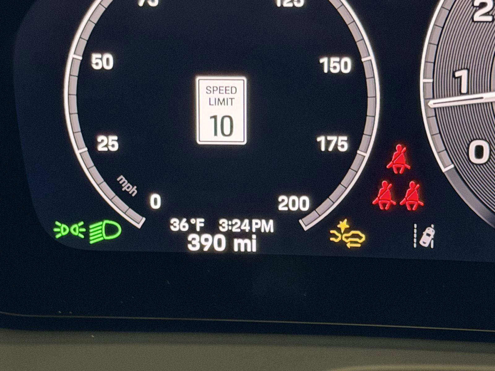 Certified 2025 Porsche Panamera 4 image 22