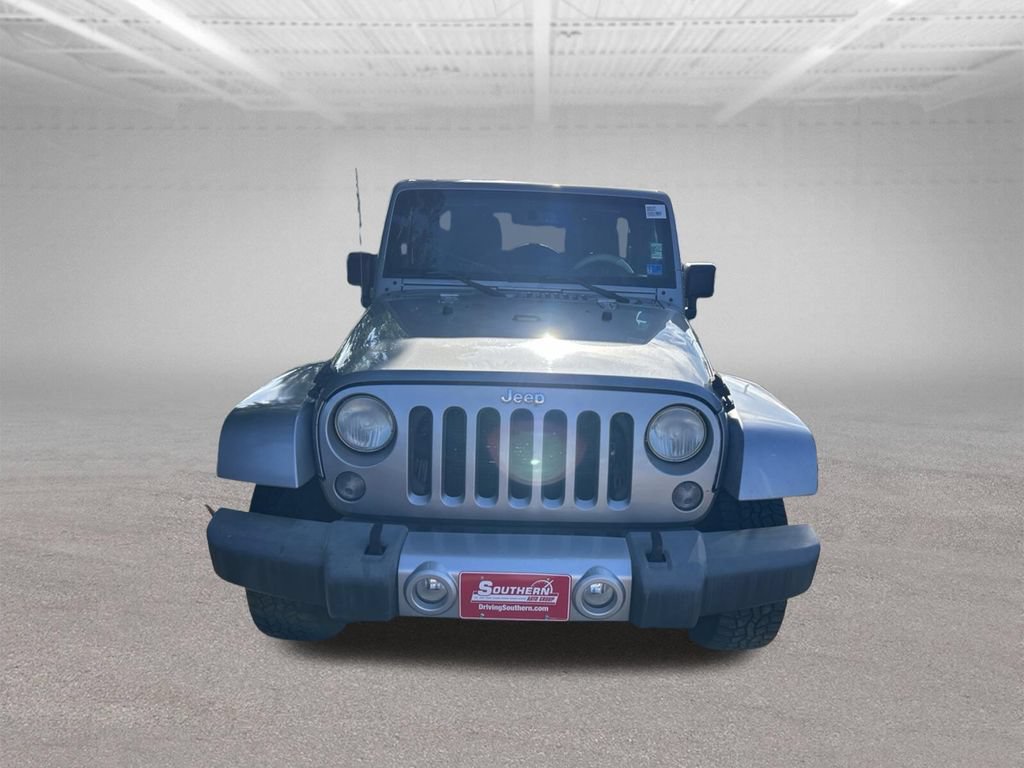 Used 2014 Jeep Wrangler Unlimited Sahara w/ Connectivity Group AWD/4WD video 2