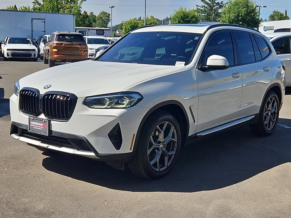 Used 2022 BMW X3 xDrive30i w/ Premium Package 2 AWD/4WD image 3