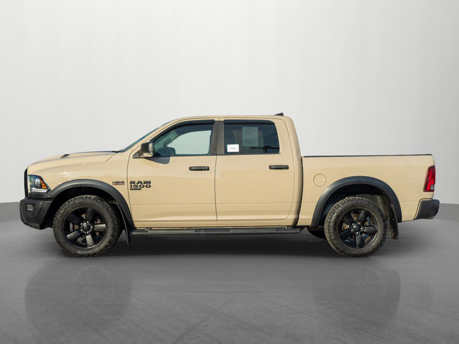 Used 2019 RAM 1500 Classic Warlock image 4