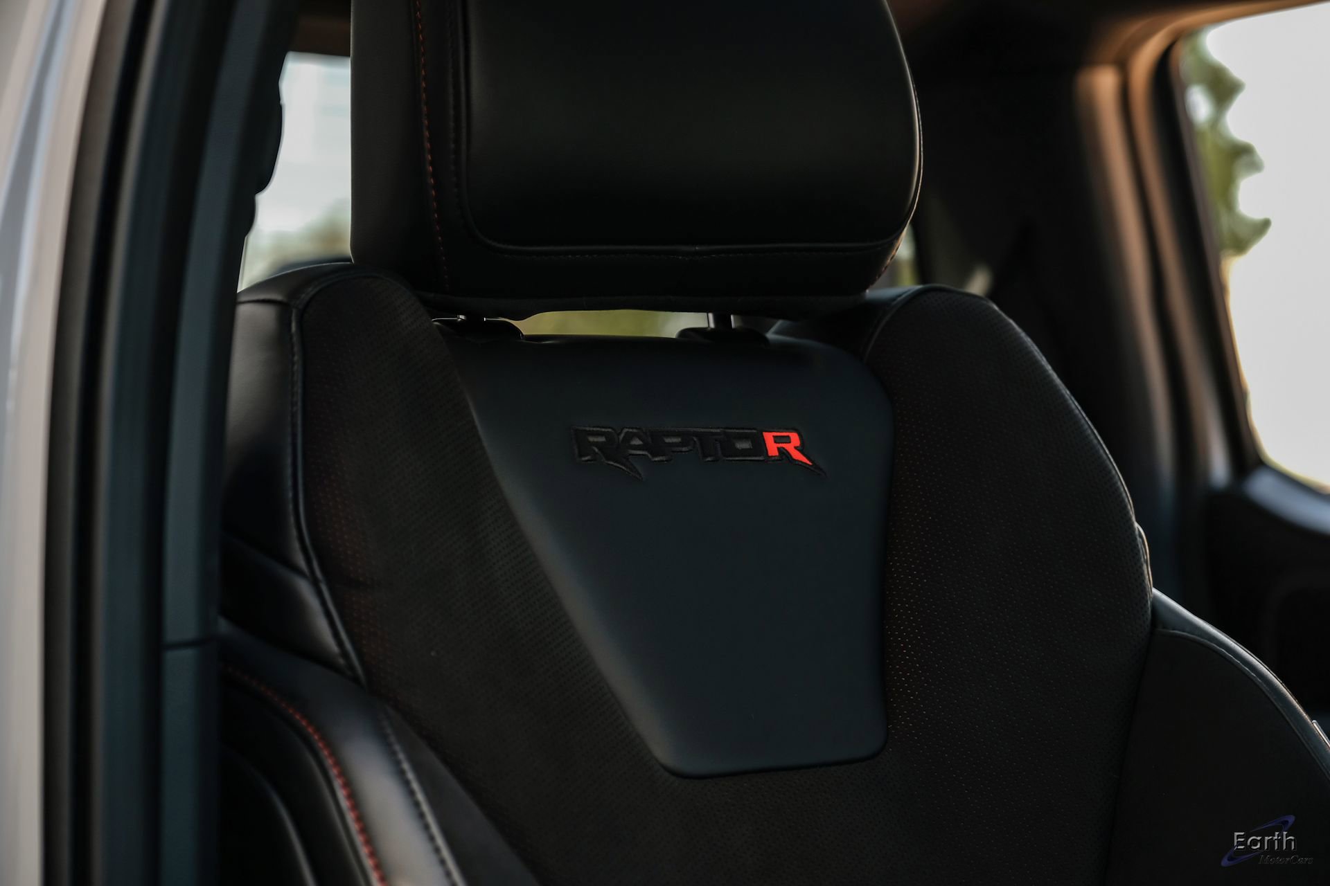 Used 2025 Ford F150 Raptor w/ Equipment Group 803A Raptor R image 57