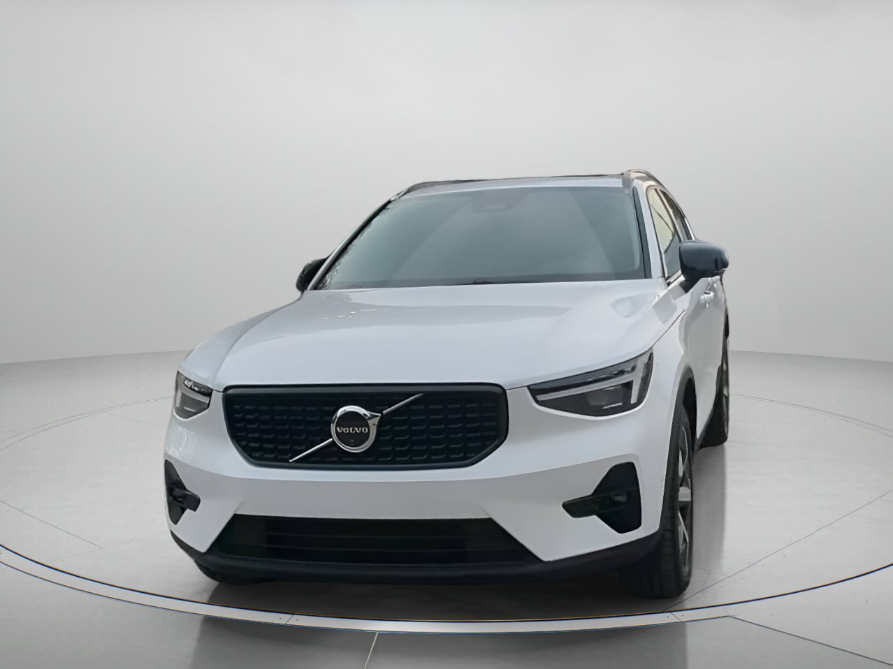 Used 2026 Volvo XC40 B5 Plus AWD/4WD image 10