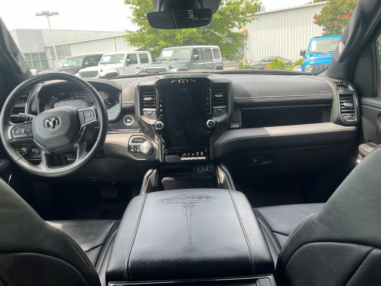 Used 2023 RAM 1500 Limited w/ Body Color Bumper Group AWD/4WD image 24