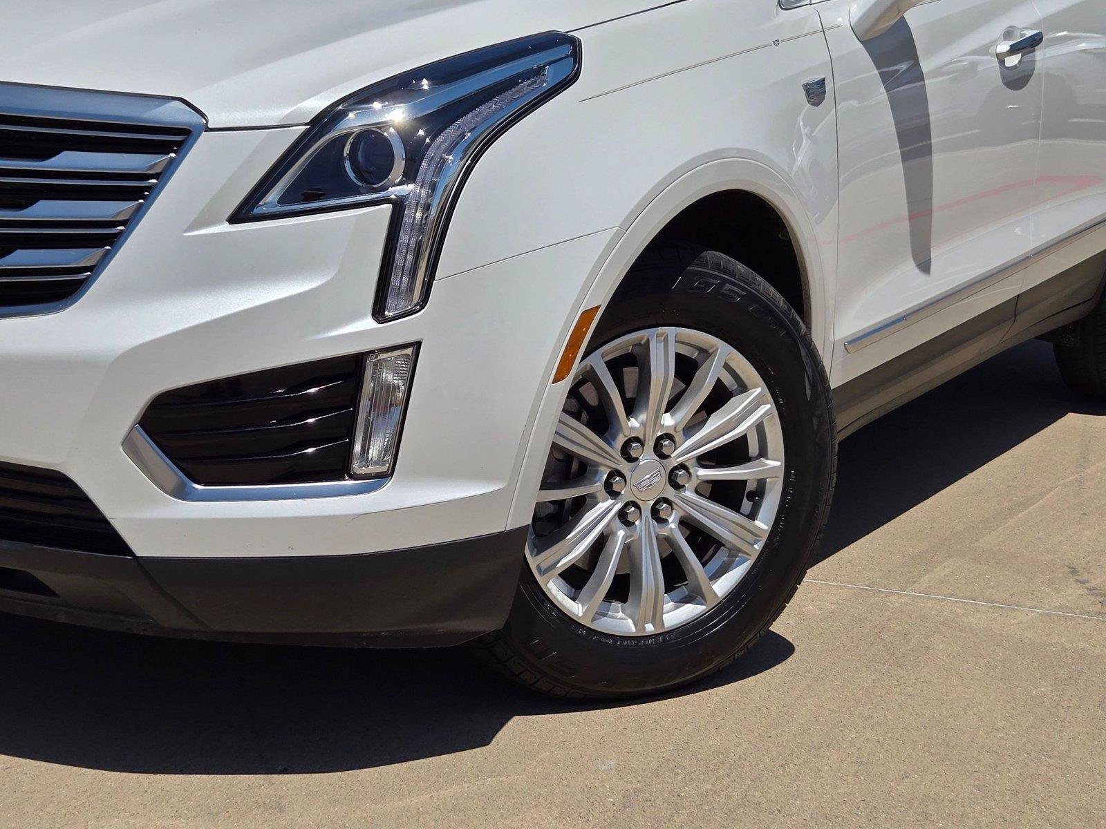 Used 2018 Cadillac XT5 FWD image 7