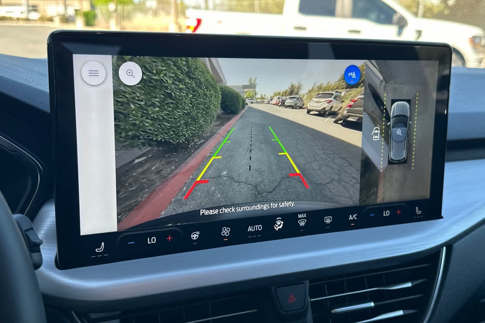 Certified 2024 Ford Escape Platinum w/ Premium Technology Package image 20