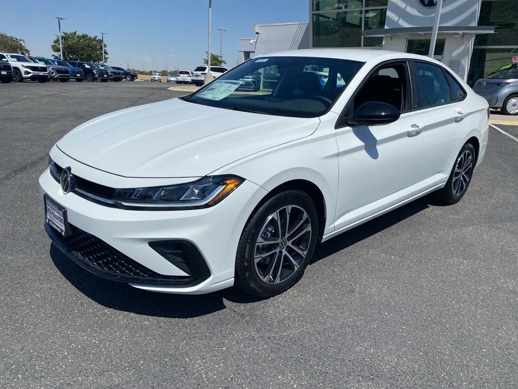 New 2025 Volkswagen Jetta Sport image 3