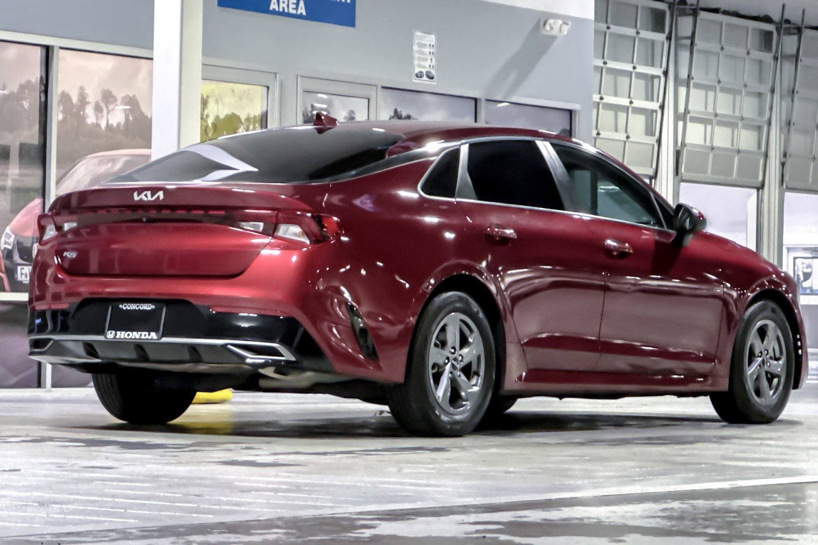 Used 2022 Kia K5 LXS image 8