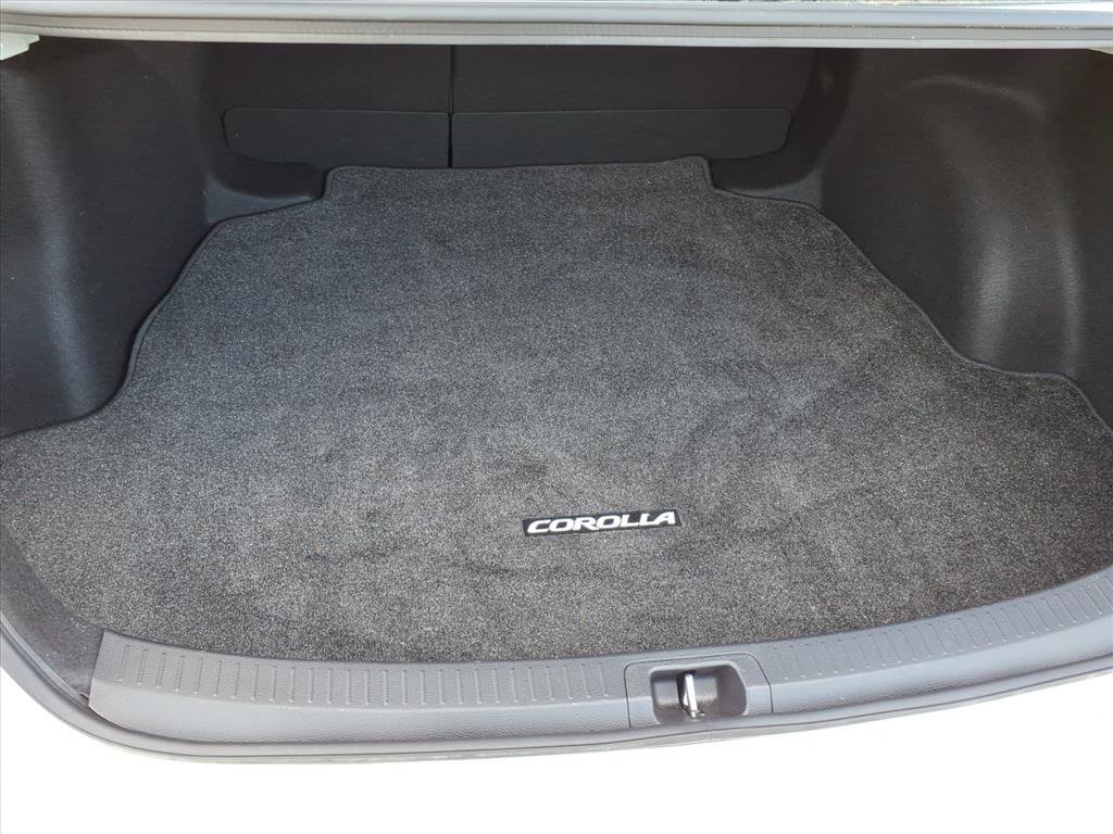 Used 2025 Toyota Corolla LE image 10