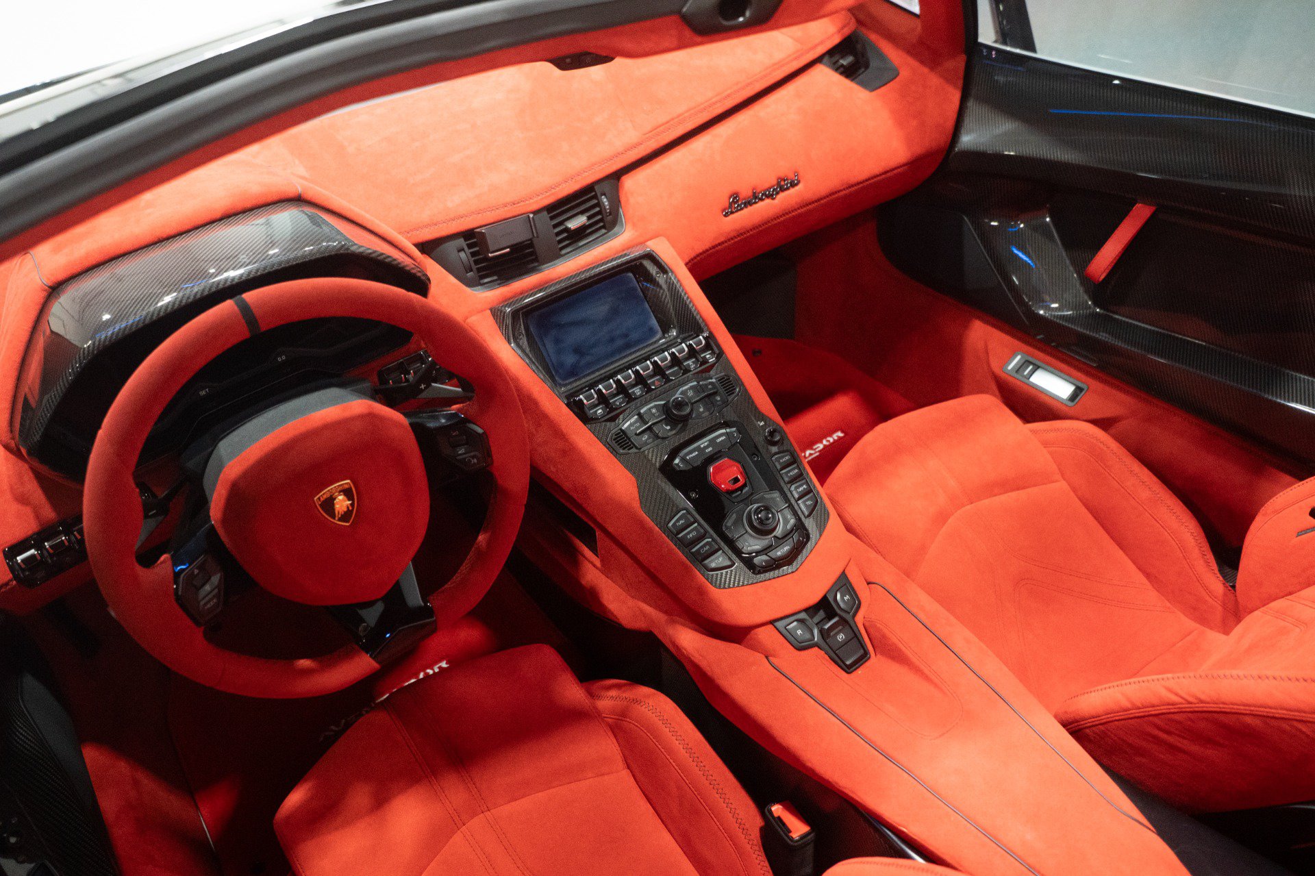 Used 2020 Lamborghini Aventador SVJ AWD/4WD video 2