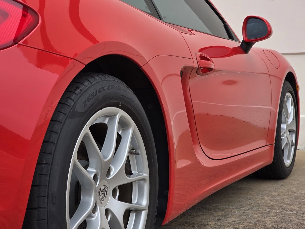 Used 2016 Porsche Cayman RWD image 32