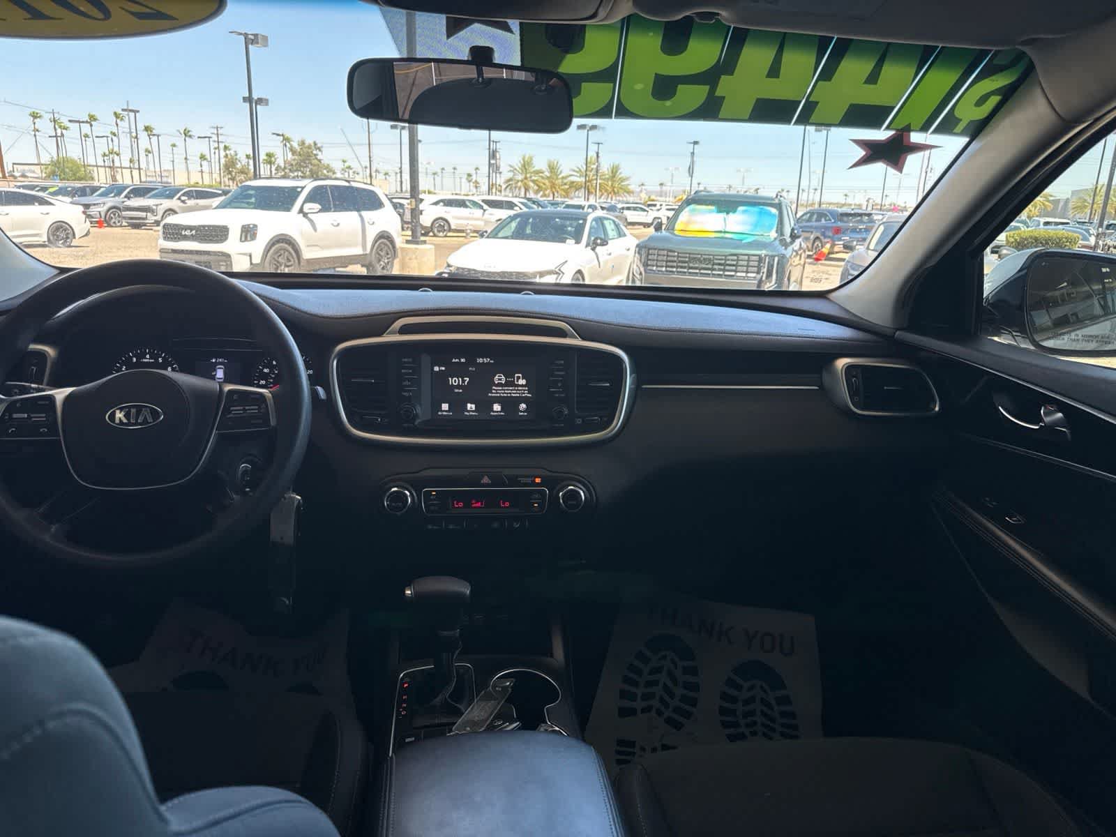 Used 2019 Kia Sorento FWD V6 image 11