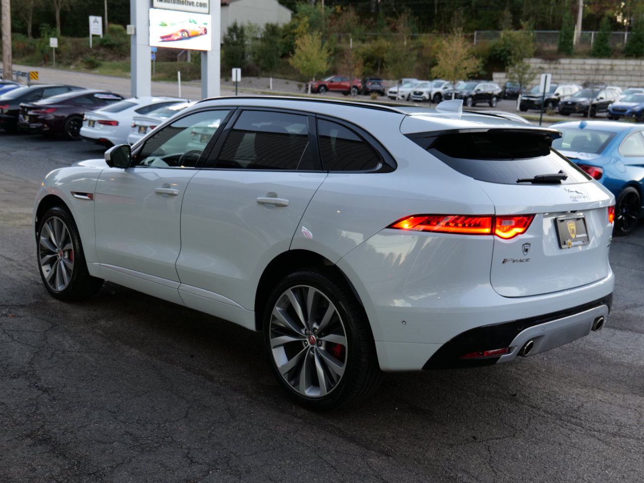 Used 2019 Jaguar F-PACE S image 72