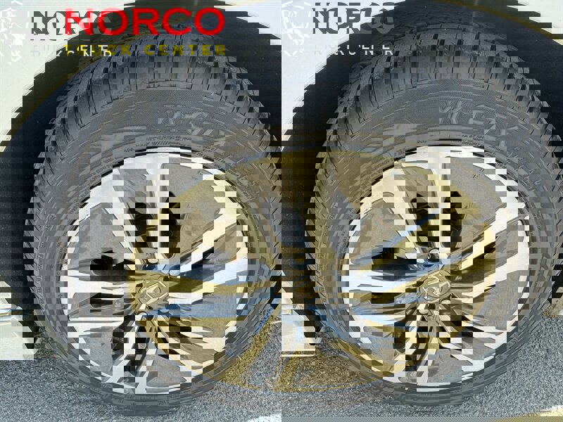 Used 2020 Honda Accord Touring image 13