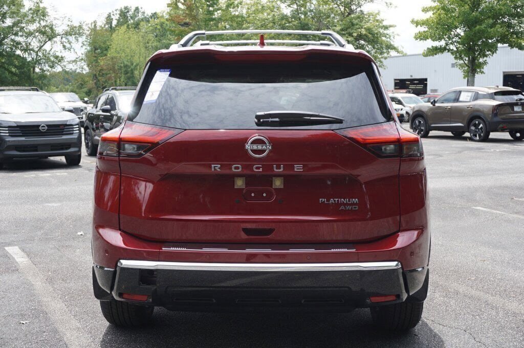 New 2026 Nissan Rogue Platinum image 4