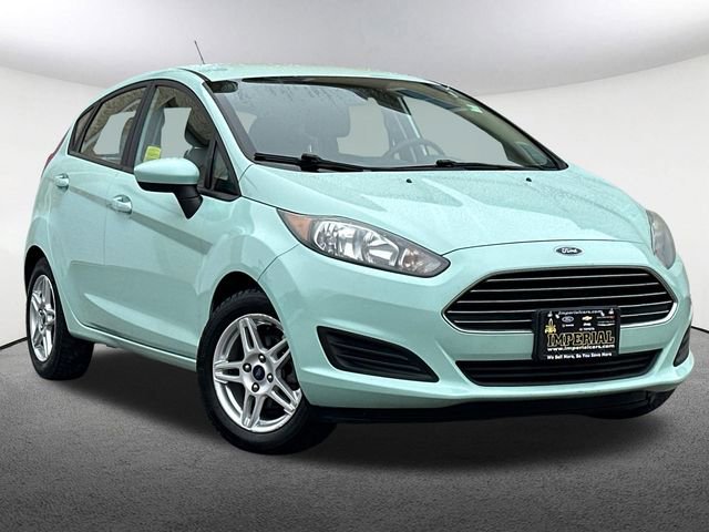 Used 2018 Ford Fiesta SE image 2