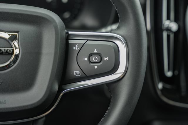 New 2026 Volvo XC40 B5 Plus w/ Climate Package AWD/4WD image 31