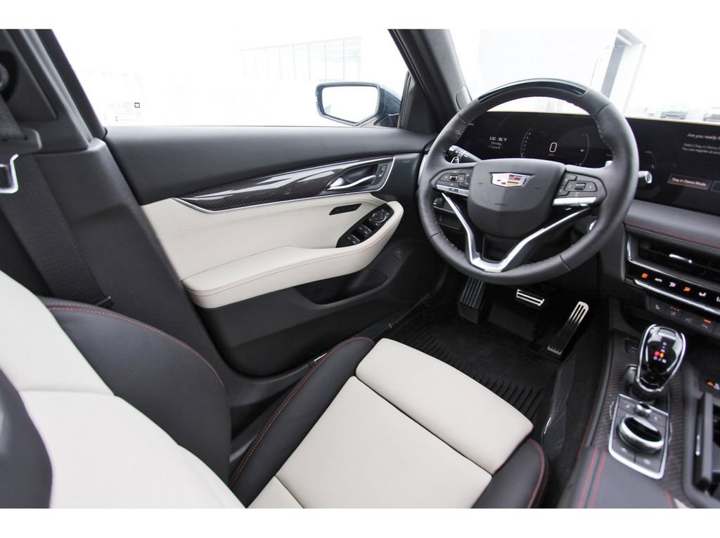 New 2026 Cadillac CT5 Sport w/ Technology Package RWD image 8
