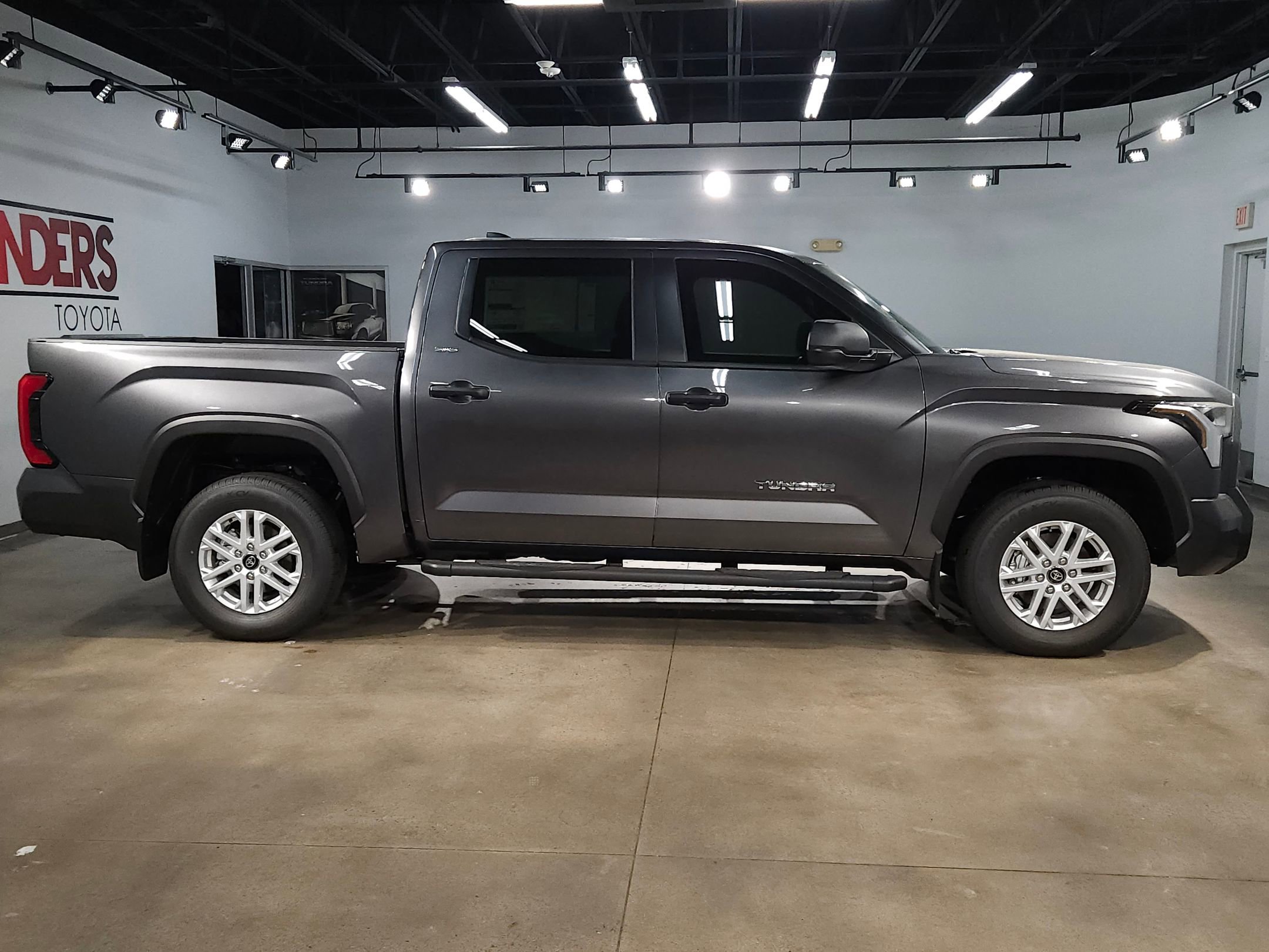 New 2026 Toyota Tundra SR5 image 8