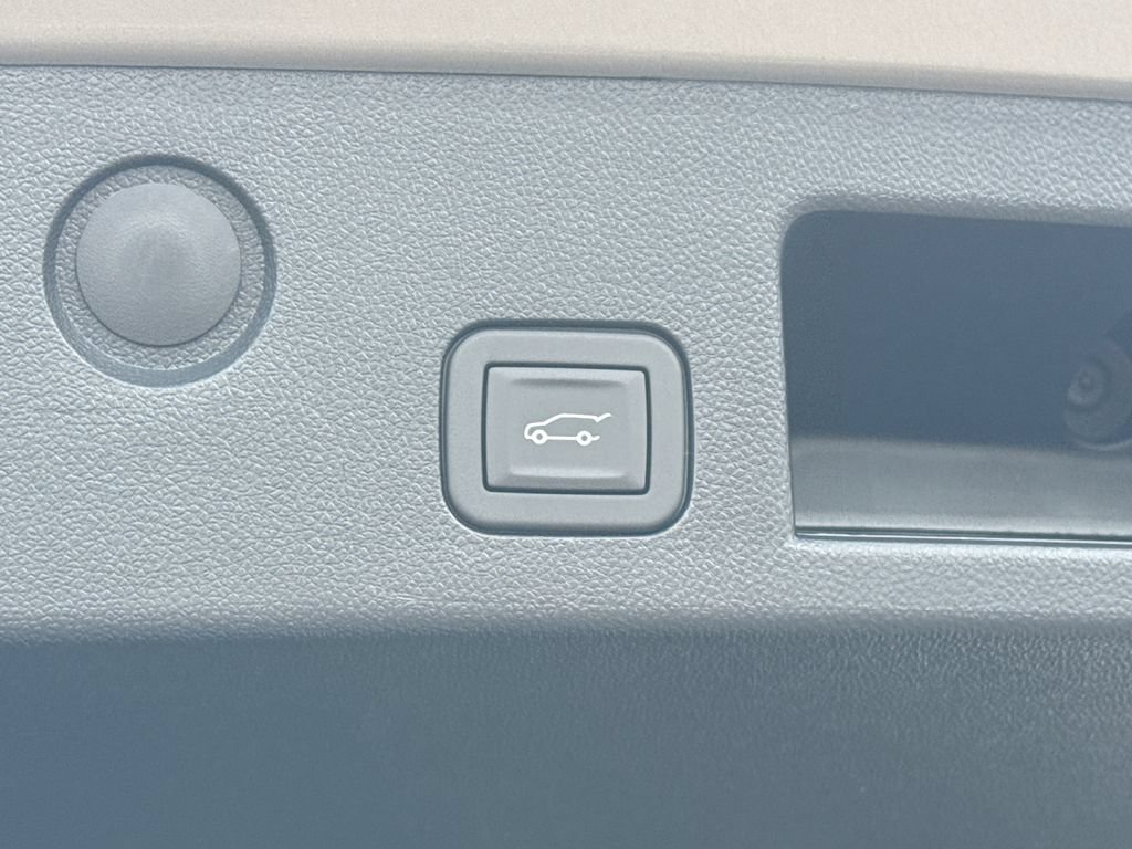 New 2026 GMC Terrain AT4 AWD/4WD image 36