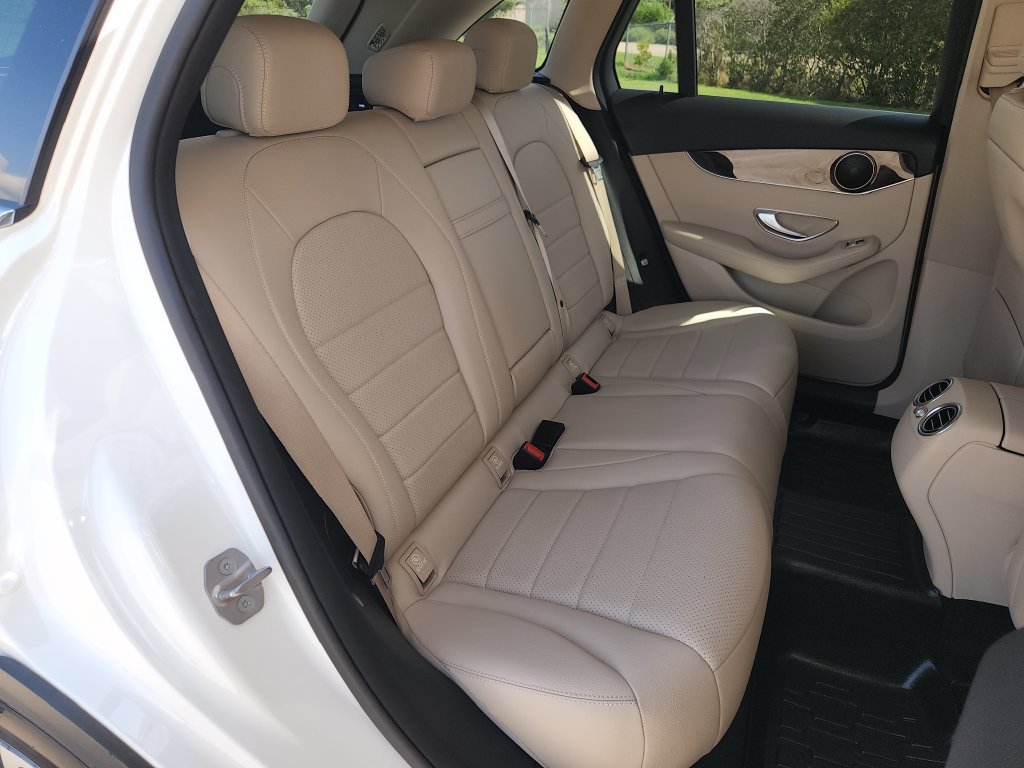 Used 2017 Mercedes-Benz GLC 300 image 15