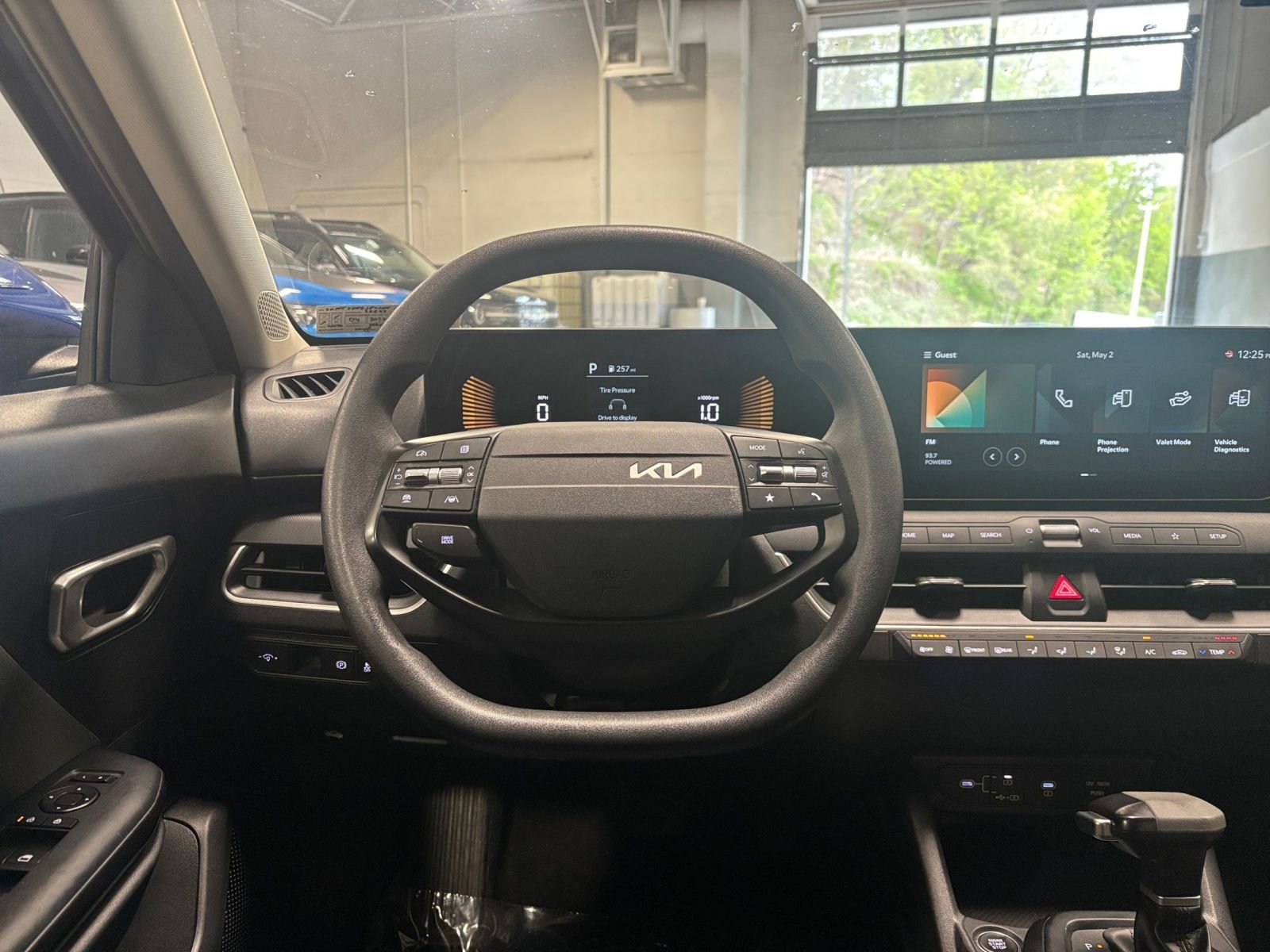Used 2025 Kia K4 FWD image 35