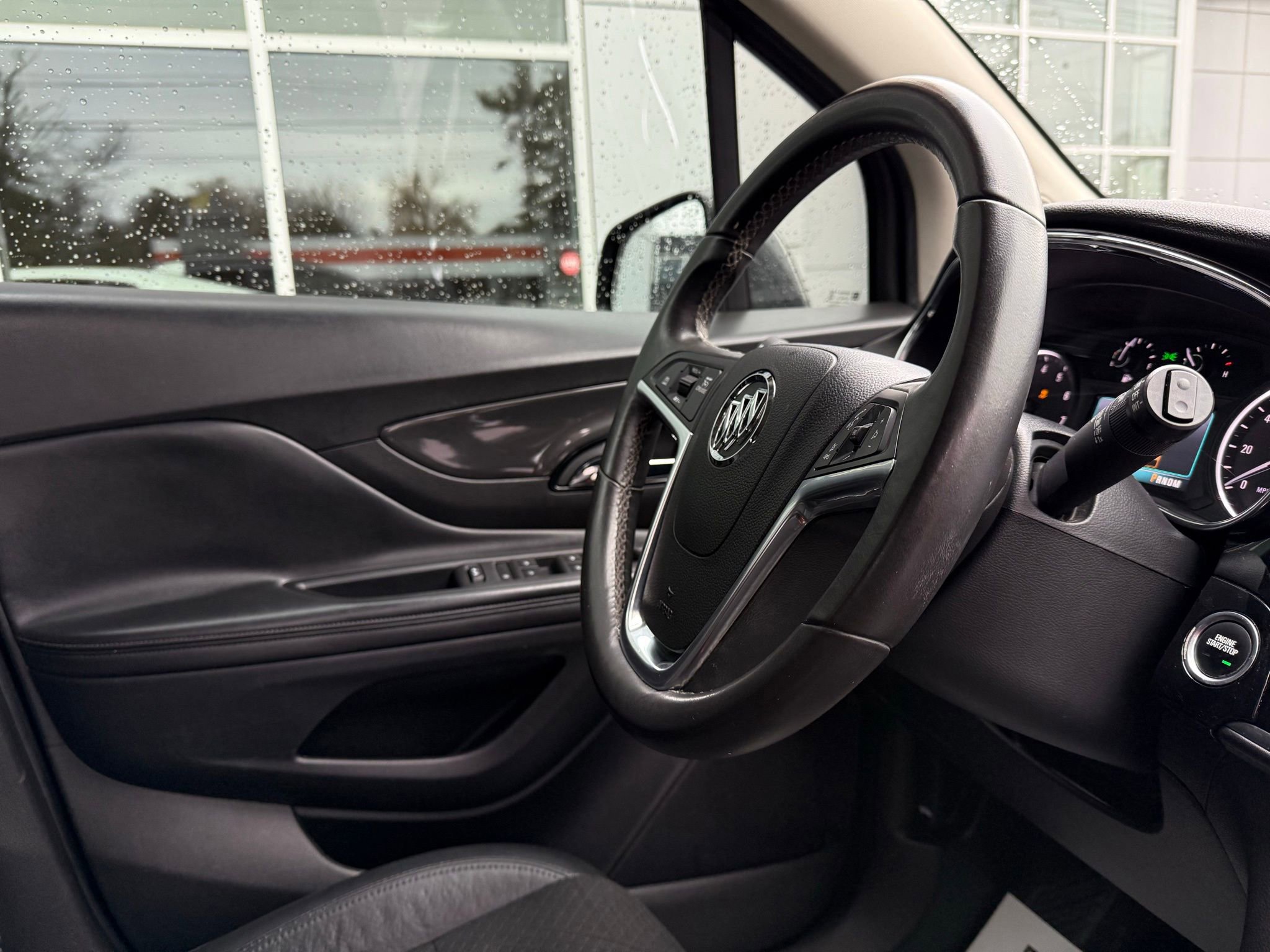 Used 2017 Buick Encore Preferred image 26