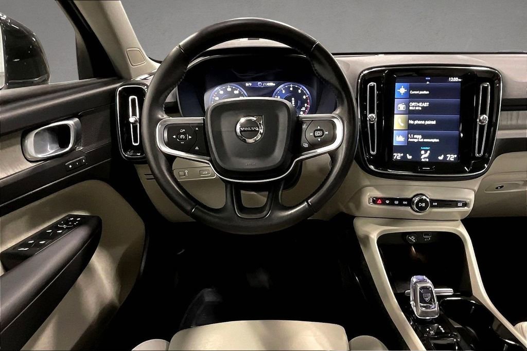 Used 2020 Volvo XC40 T5 Inscription w/ Protection Package Premier image 8