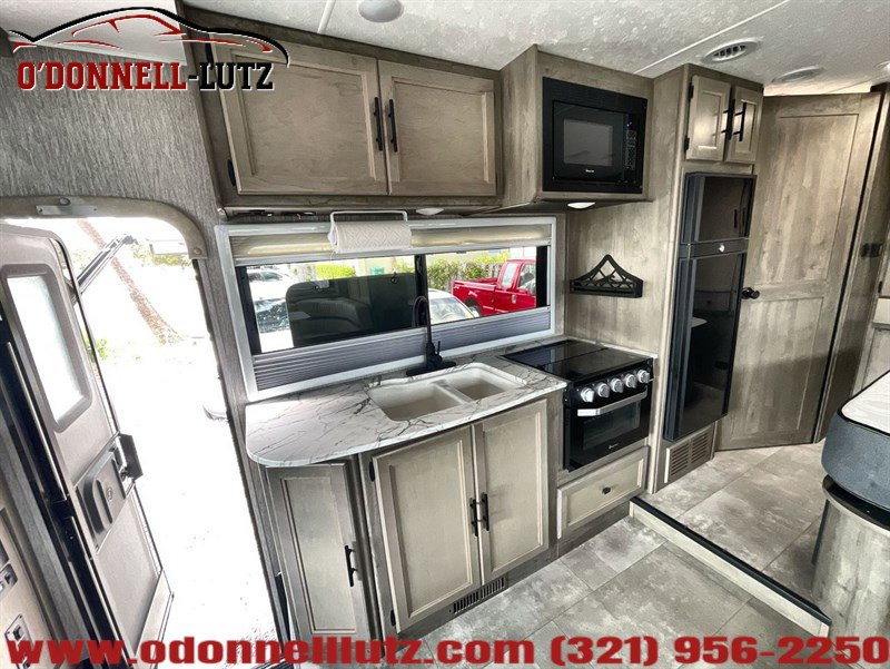 Used 2020 Mercedes-Benz Sprinter 3500 image 36