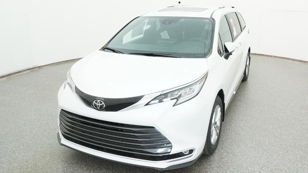 New 2026 Toyota Sienna Limited image 81