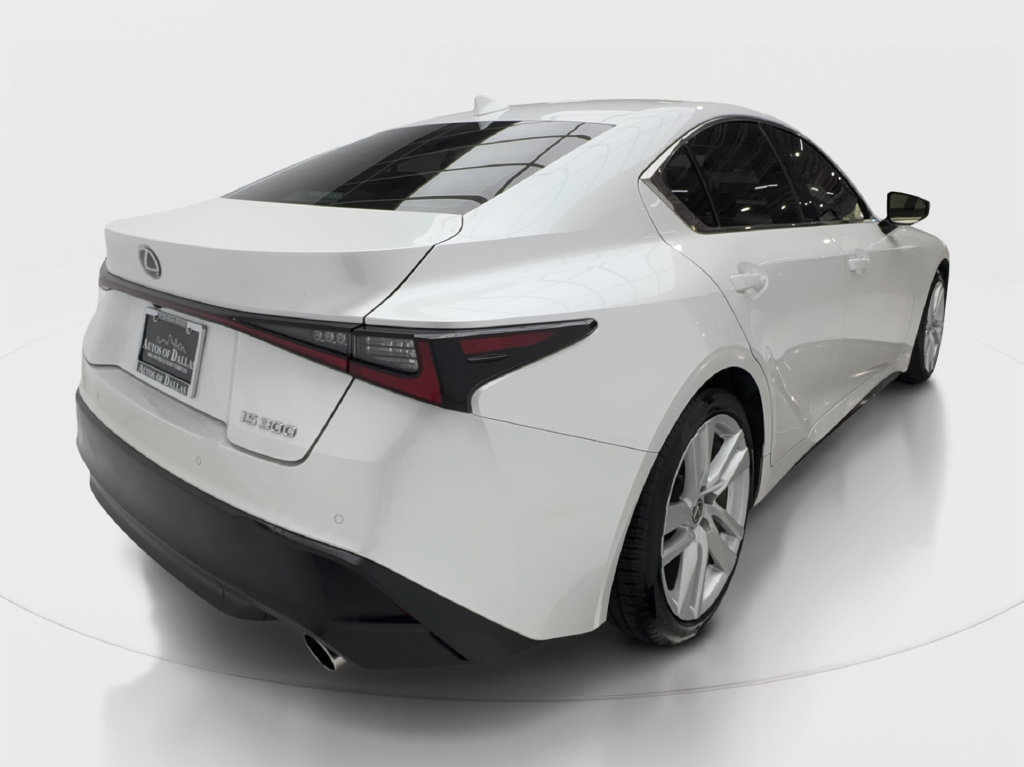 Used 2023 Lexus IS 300 w/ Comfort Package RWD image 8