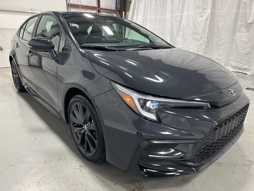 Used 2025 Toyota Corolla SE