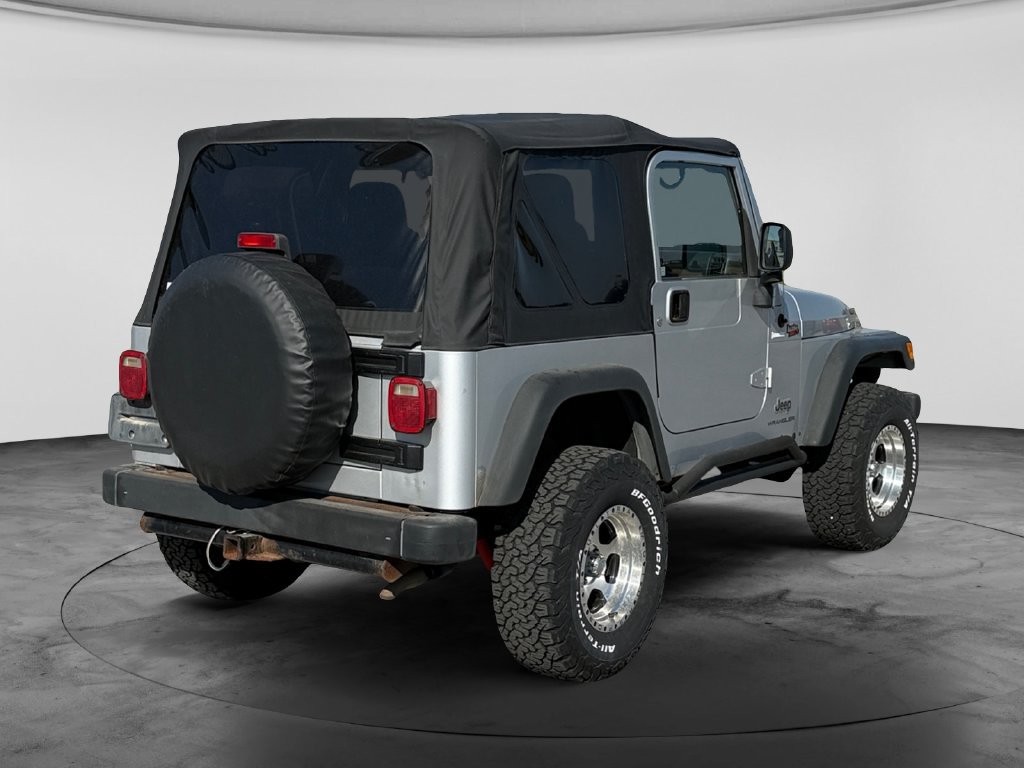 Used 2005 Jeep Wrangler Sport w/ 30" Tire & Wheel Group AWD/4WD image 8