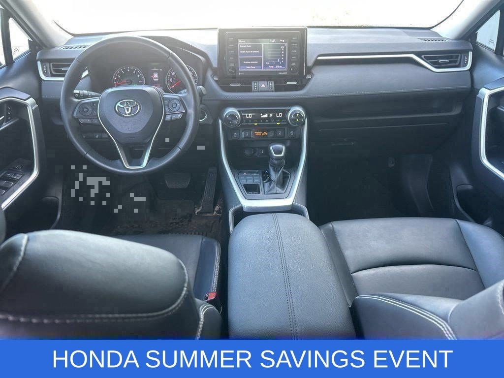 Used 2022 Toyota RAV4 XLE Premium AWD/4WD image 12
