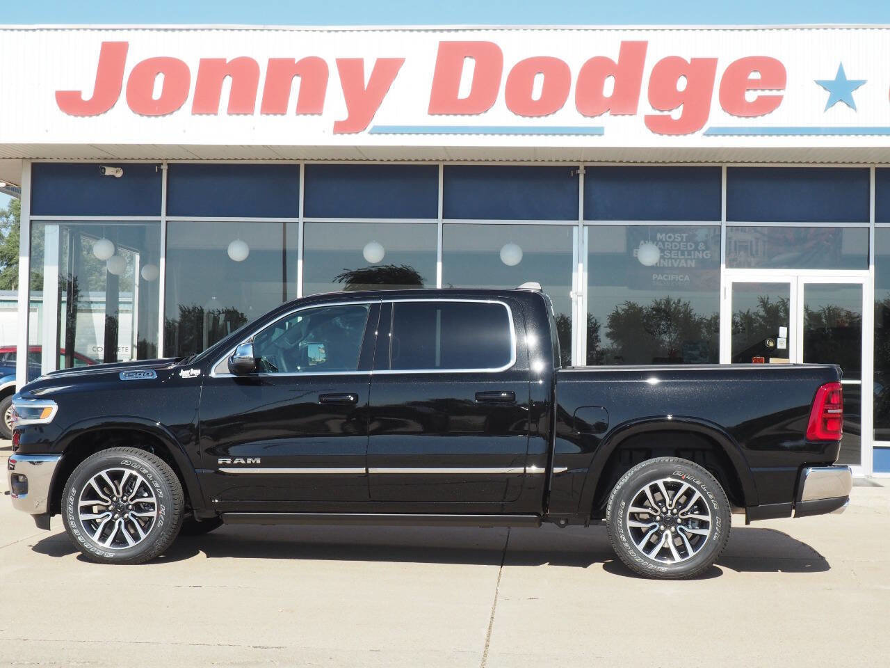 New 2026 RAM 1500 Limited image 2