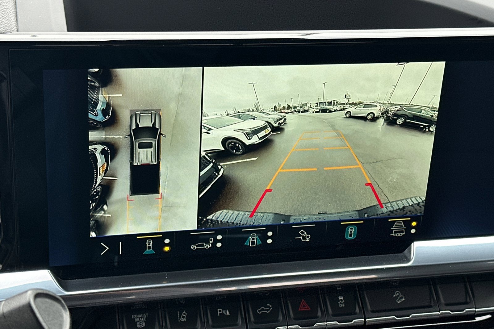 Used 2024 Chevrolet Silverado 2500 High Country w/ High Country Premium Package image 19