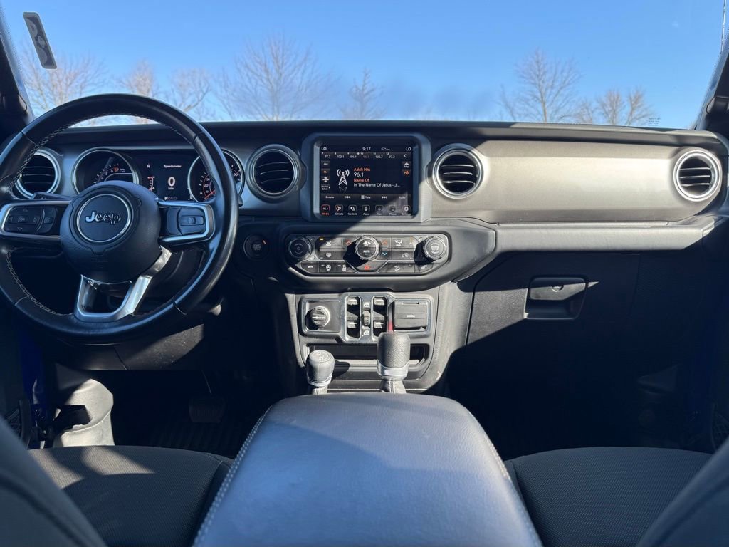 Used 2019 Jeep Wrangler Unlimited Sahara image 25