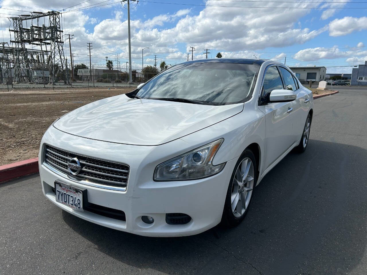 Used 2011 Nissan Maxima 3.5 SV w/ Premium Pkg