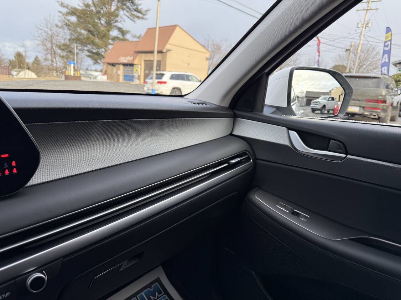 Used 2023 Hyundai Palisade SEL image 15